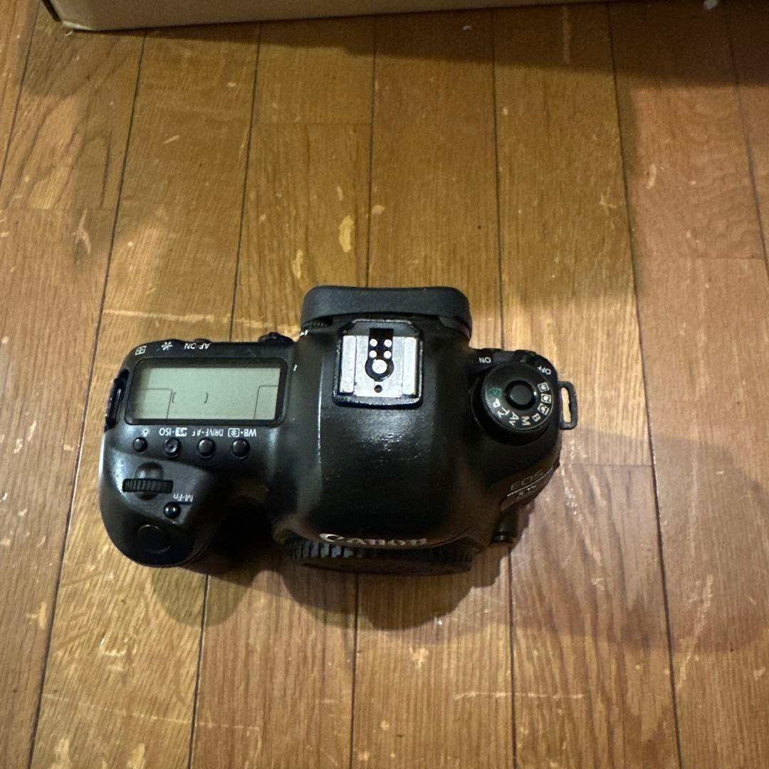 デジタルカメラ Canon EOS 5D Mark IV /EF 35-80mm1:4.-5.6