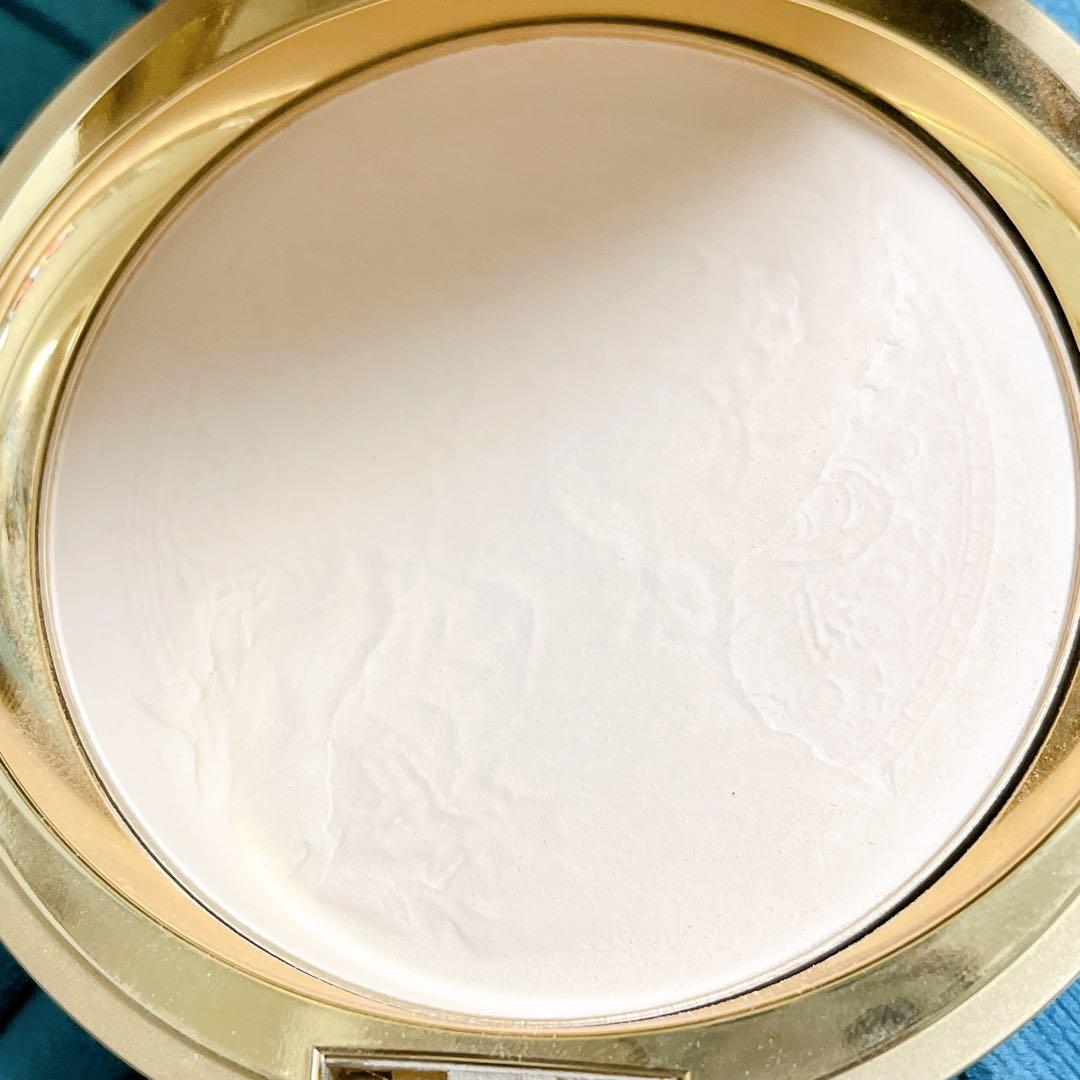 ミラノコレクション “2025 GR”プレストパウダーセット