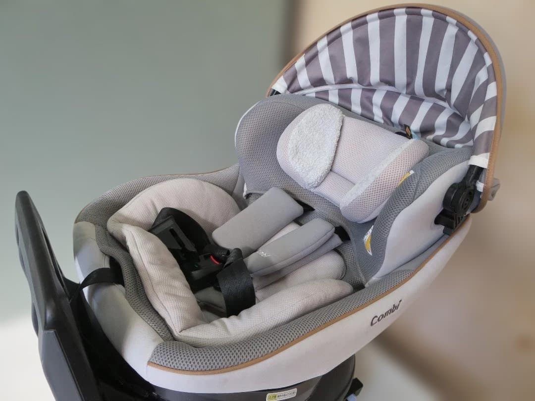 nozomiコンビ クルムーヴ スマート ISOFIX エッグショック