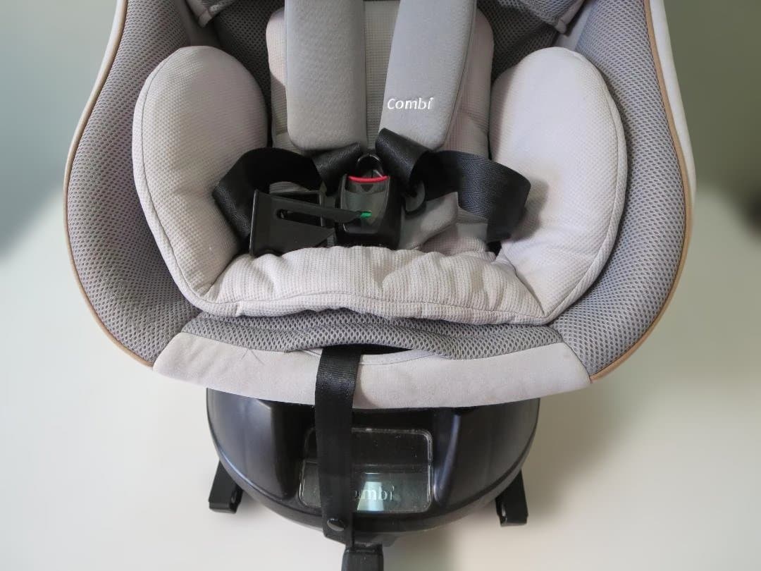 nozomiコンビ クルムーヴ スマート ISOFIX エッグショック
