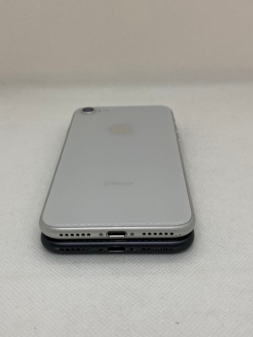 iPhone 8 セット 64GB 黒と白