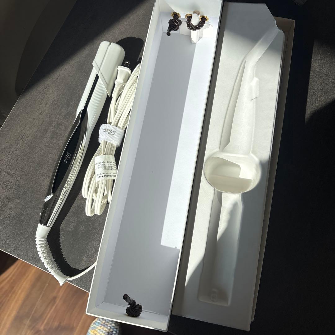 ReFa ストレートヘアアイロン ホワイト　値下げしました。