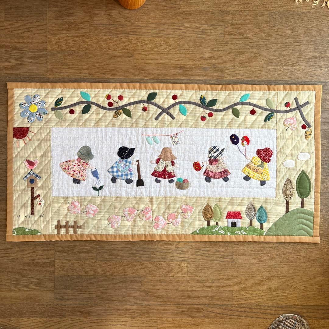 ハンドメイドパッチワークタペストリー