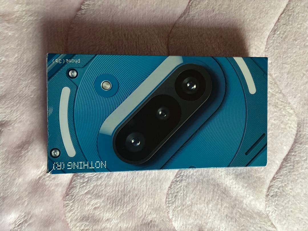 Nothing Phone (3a)6.77インチ