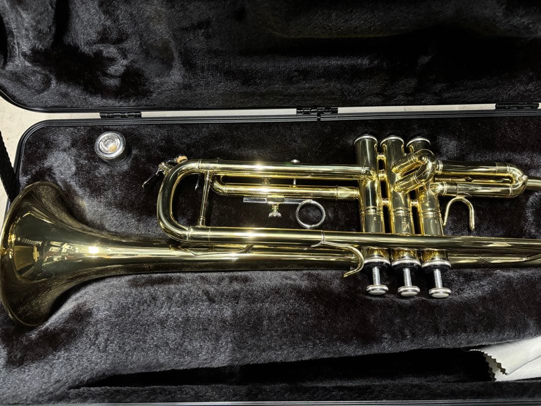 BACH TR-600 美品 マウスピース5C ハードケース付 ショルダー付