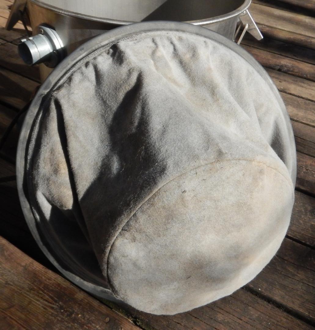 中古良品 日立 吸水型掃除機 ドライフィルター付き(吸水用パッキンなし)