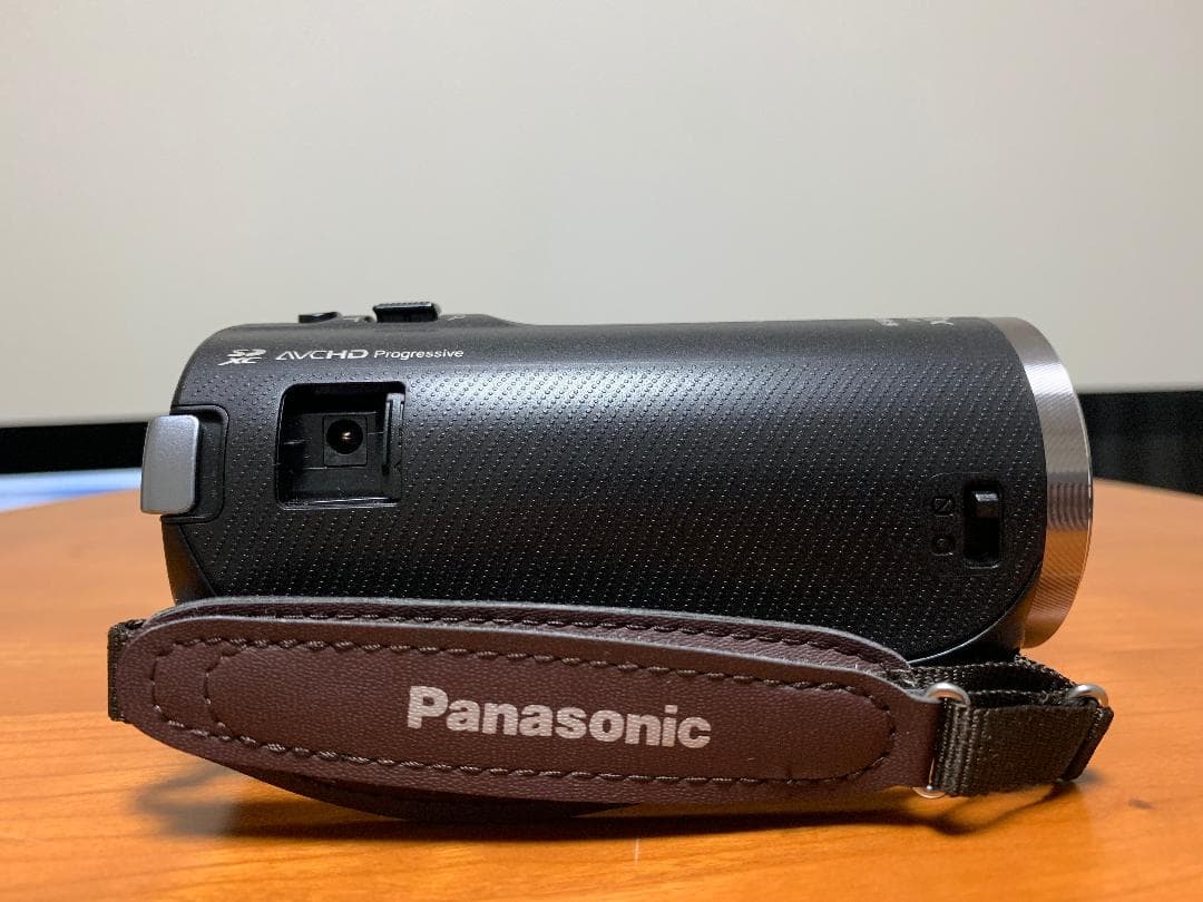 Panasonicビデオカメラ  バッテリー  無接点充電パッド