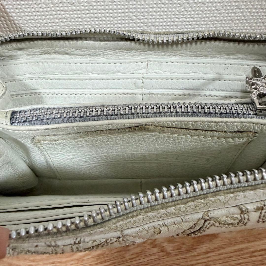 クロムハーツ セメタリー クロスパッチ 長財布 ホワイト