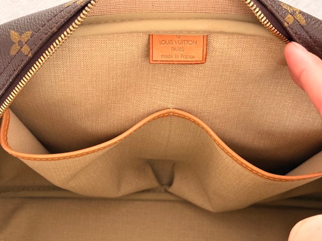 バッグ LOUIS VUITTON