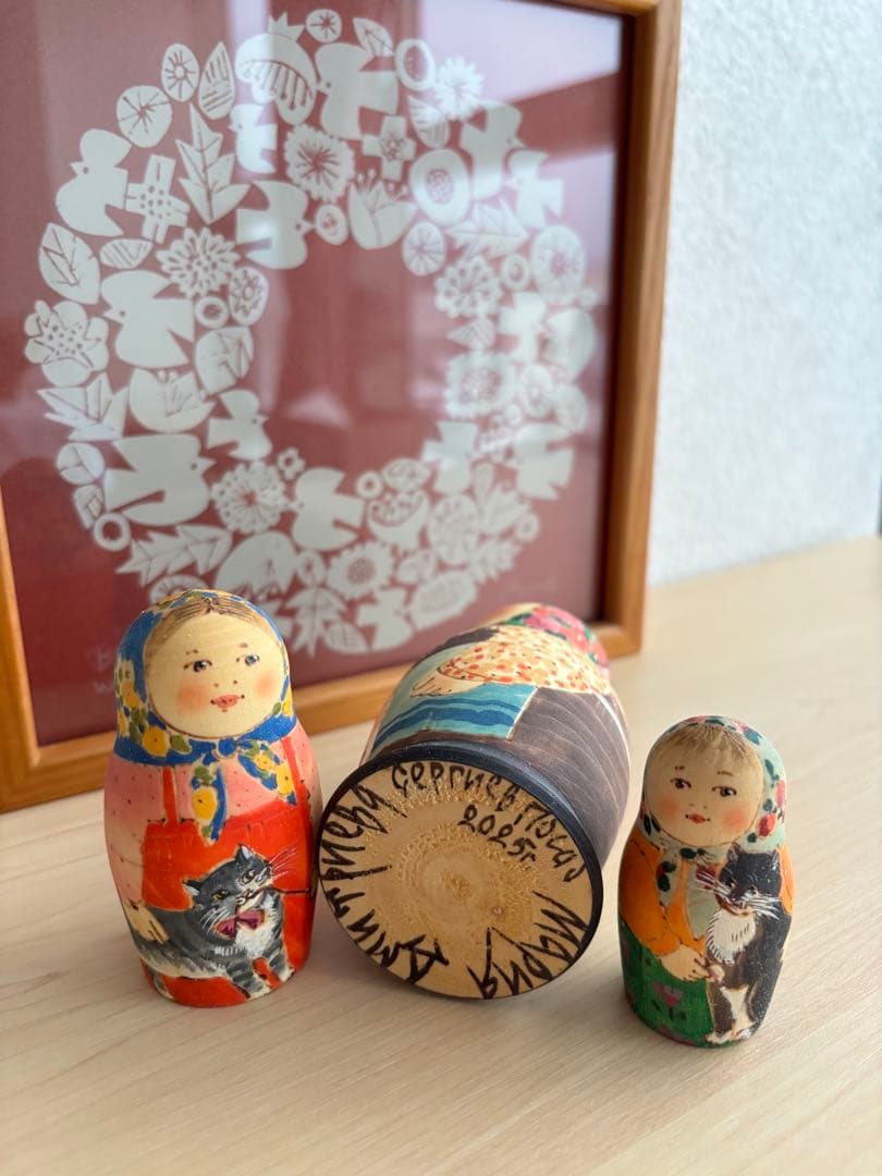 マリヤドミトリエワさん作　マトリョーシカ　4匹の猫ちゃんたちと