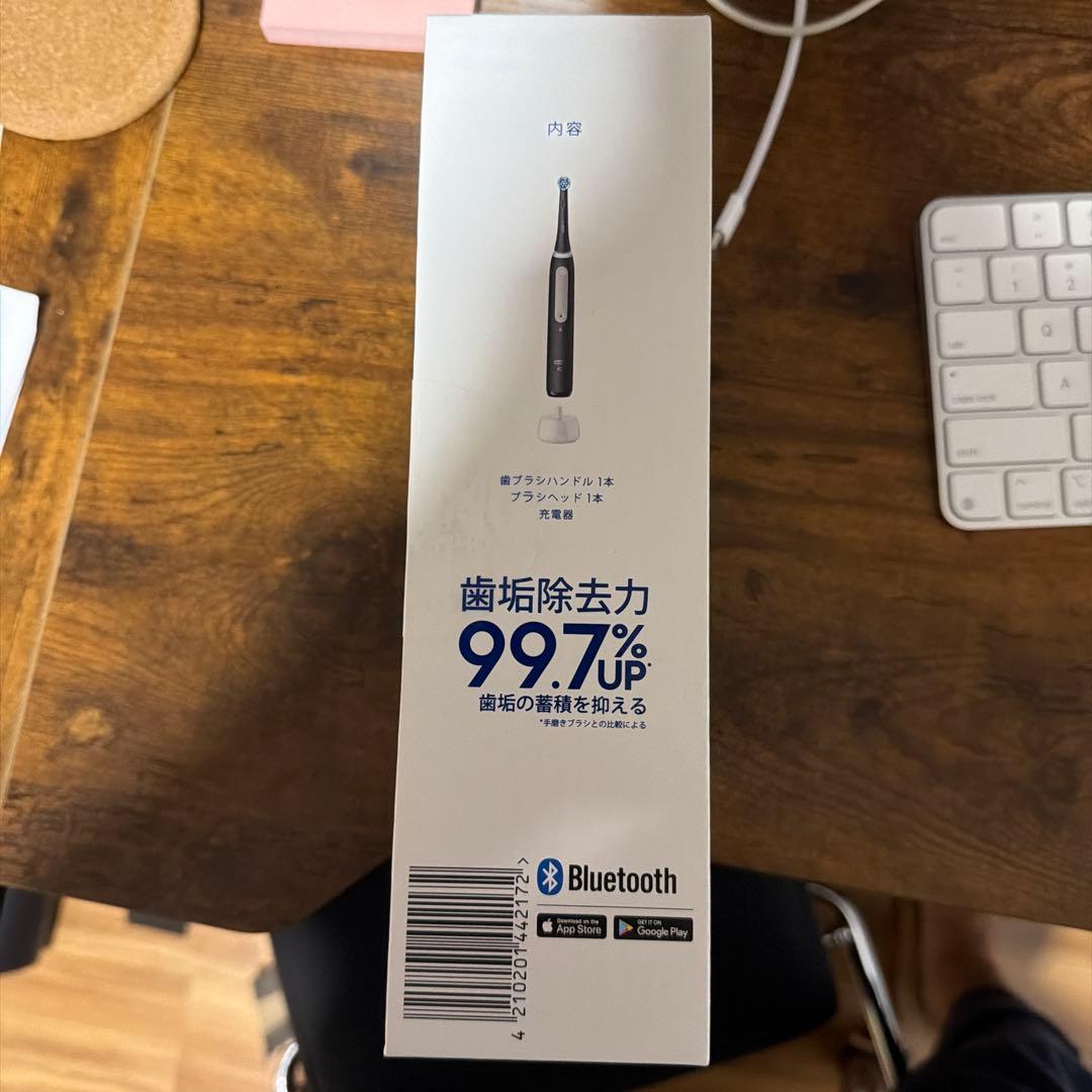 ☆新品未使用品☆ブラウン 電動歯ブラシ オーラルB iO4S iOG41B60B