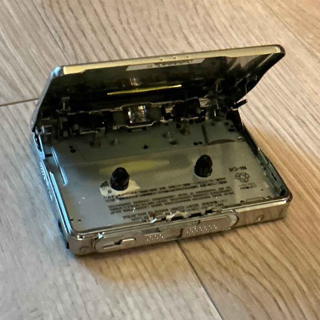 【ジャンク品！超美品！】SONY ウォークマン WM-EF20 シルバー