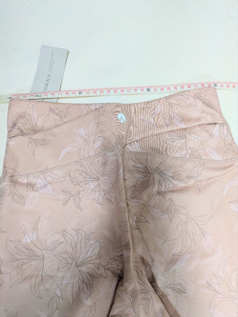 新品タグ付【SUKALA】花柄リリーピンク上下(М)