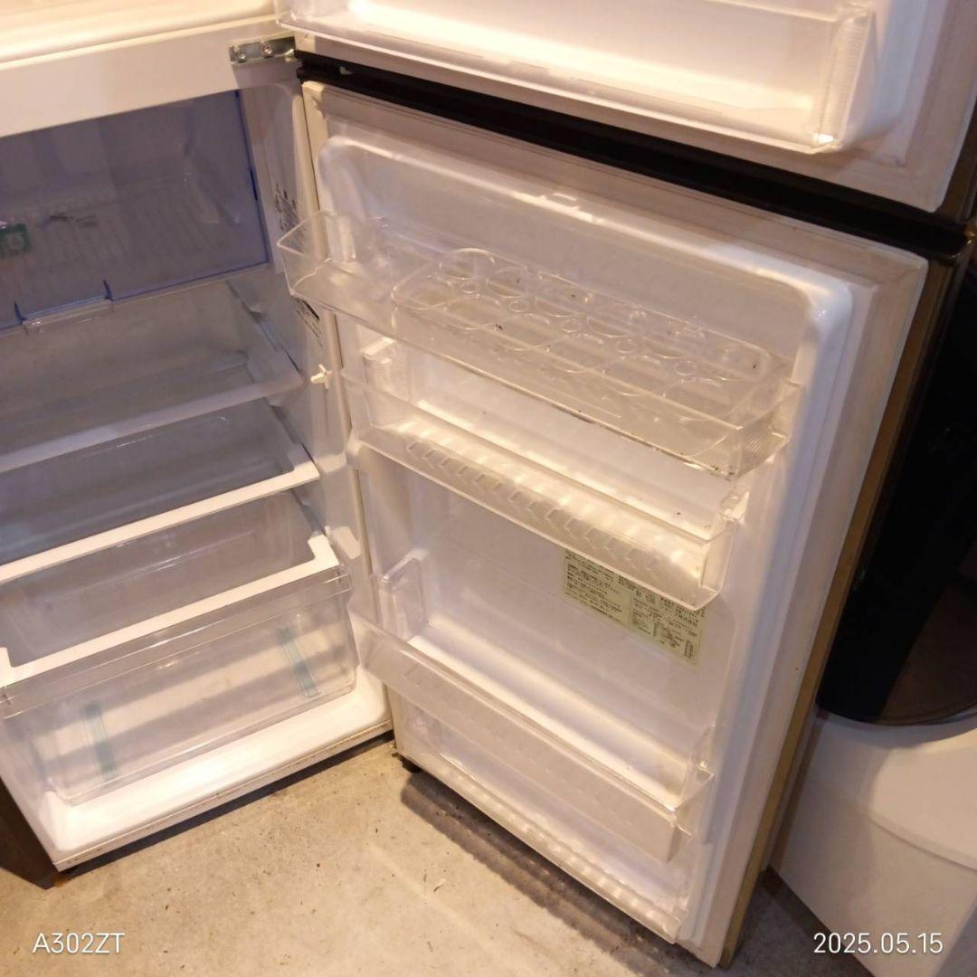 039送料設置無料　東京　神奈川限定配送 SHARP大型冷蔵庫　225L