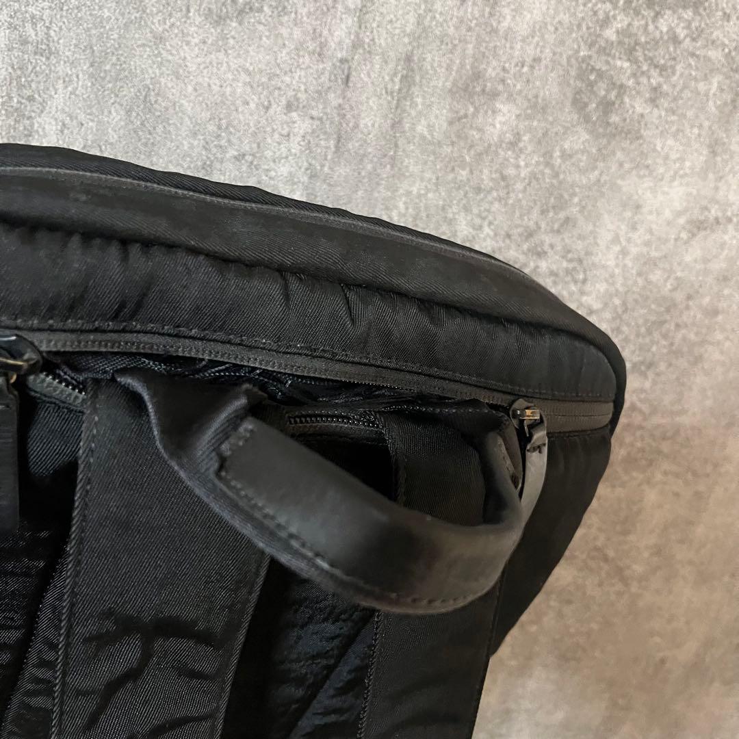 イッセイミヤケ ISSEY MIYAKE 3WAY ビジネスバッグ ブラック