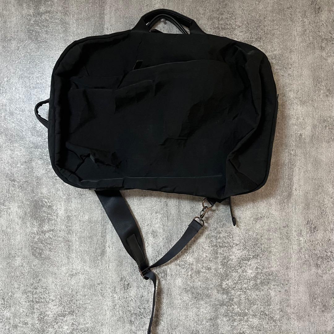 イッセイミヤケ ISSEY MIYAKE 3WAY ビジネスバッグ ブラック