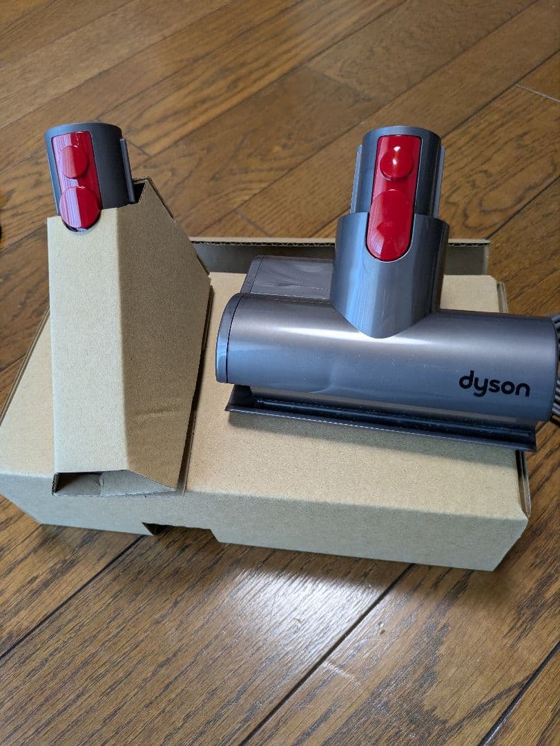 【新品未使用】ダイソン　V10V11用fluffy ソフトローラークリーナー