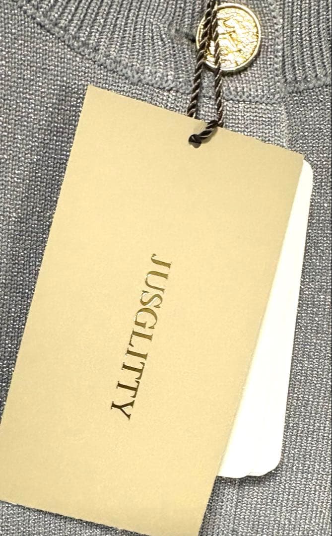 【新品、タグ付き】 JUSGLITTY ラメ ニット カーディガン