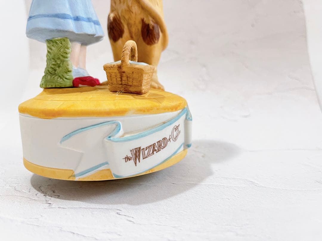 レア★ オズの魔法使い セキグ　チオルゴール　フィギュア　ドロシー　ライオン