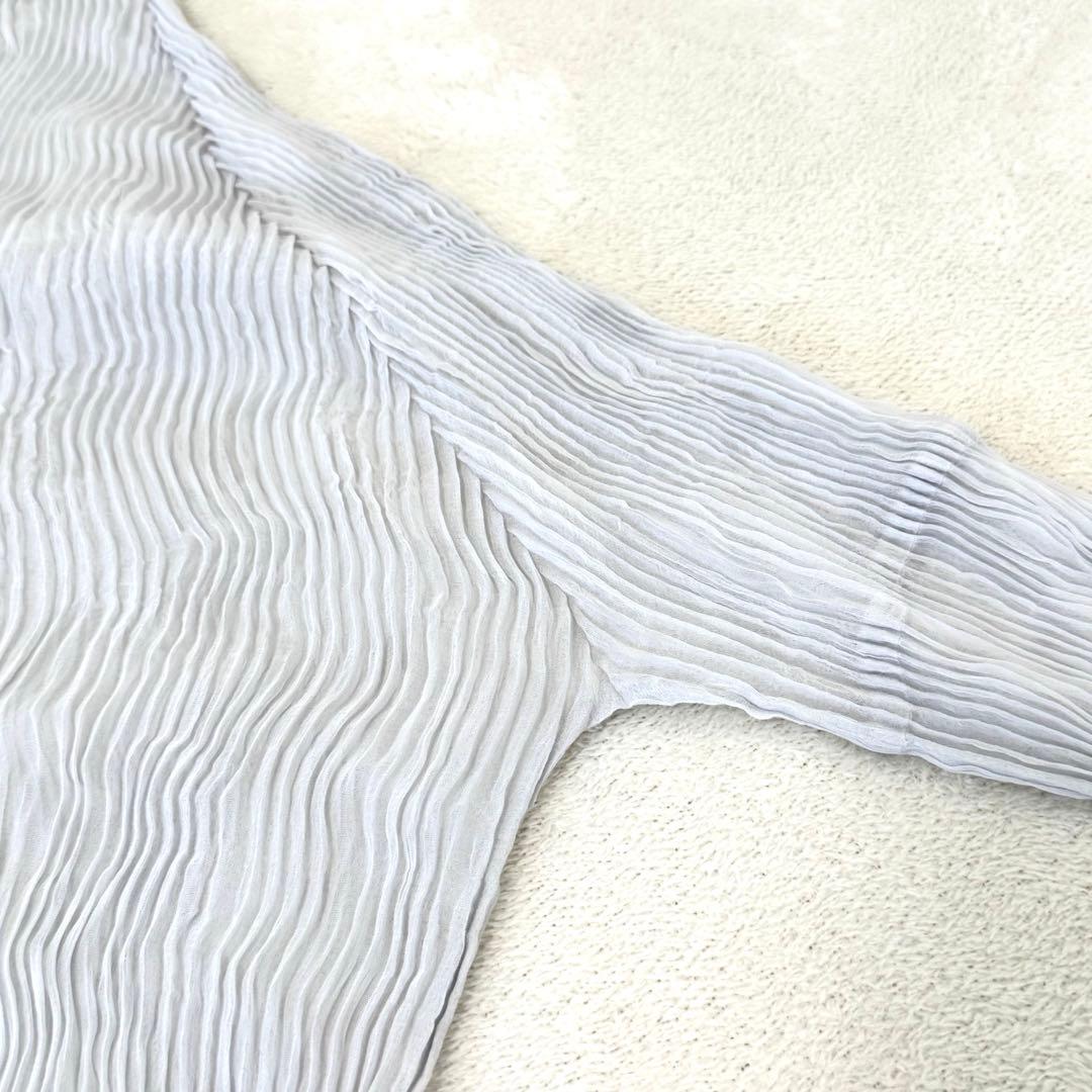 極美品✨ISSEY MIYAKE プリーツ　グレー　長袖　トップス　Lサイズ