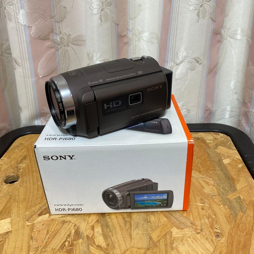 SONY HDR-PJ680 ビデオカメラ本体　HAKUBAバック　SONY三脚