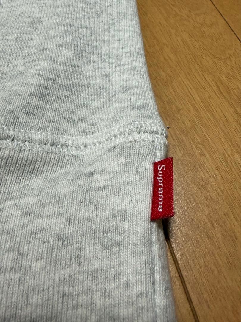 SUPREME グレー トレーナー