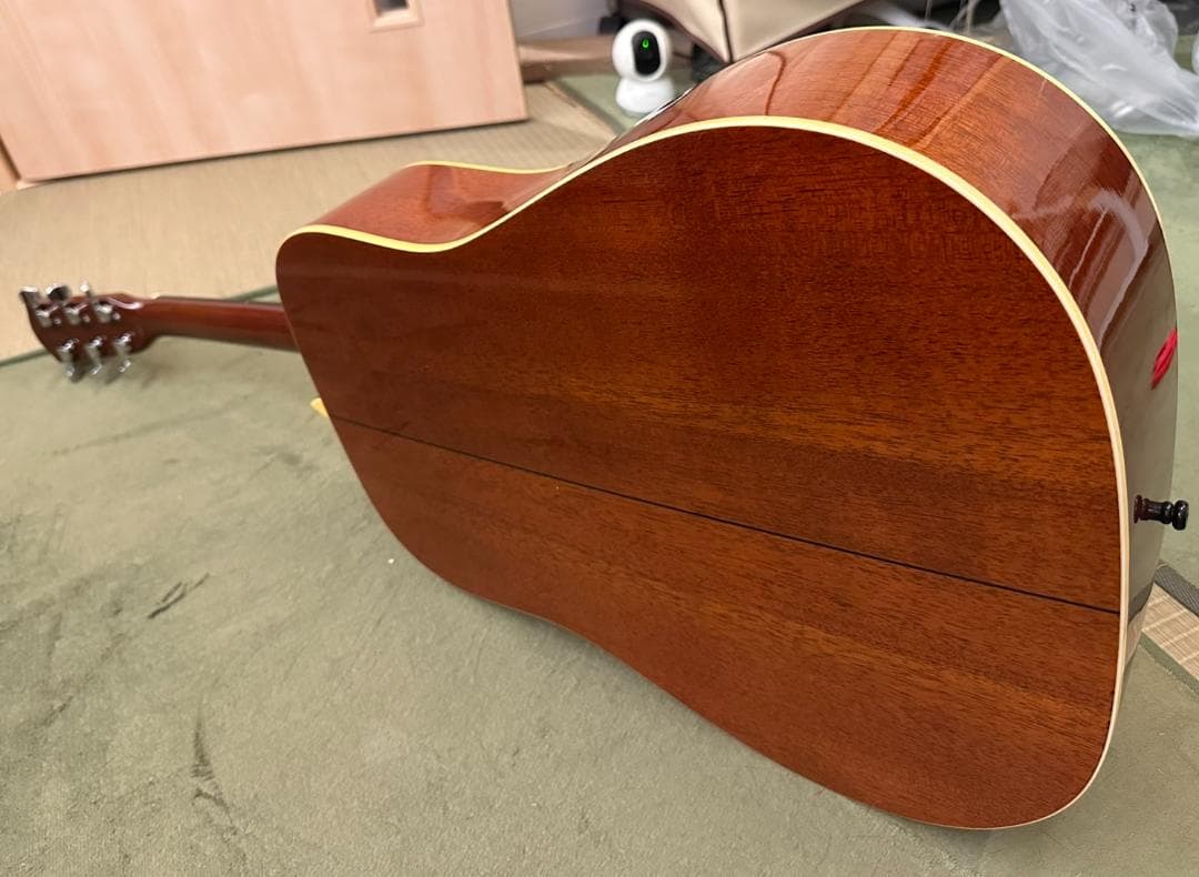 Fender　フェンダー　アコースティック　ギター　SAC-02　超極美品！