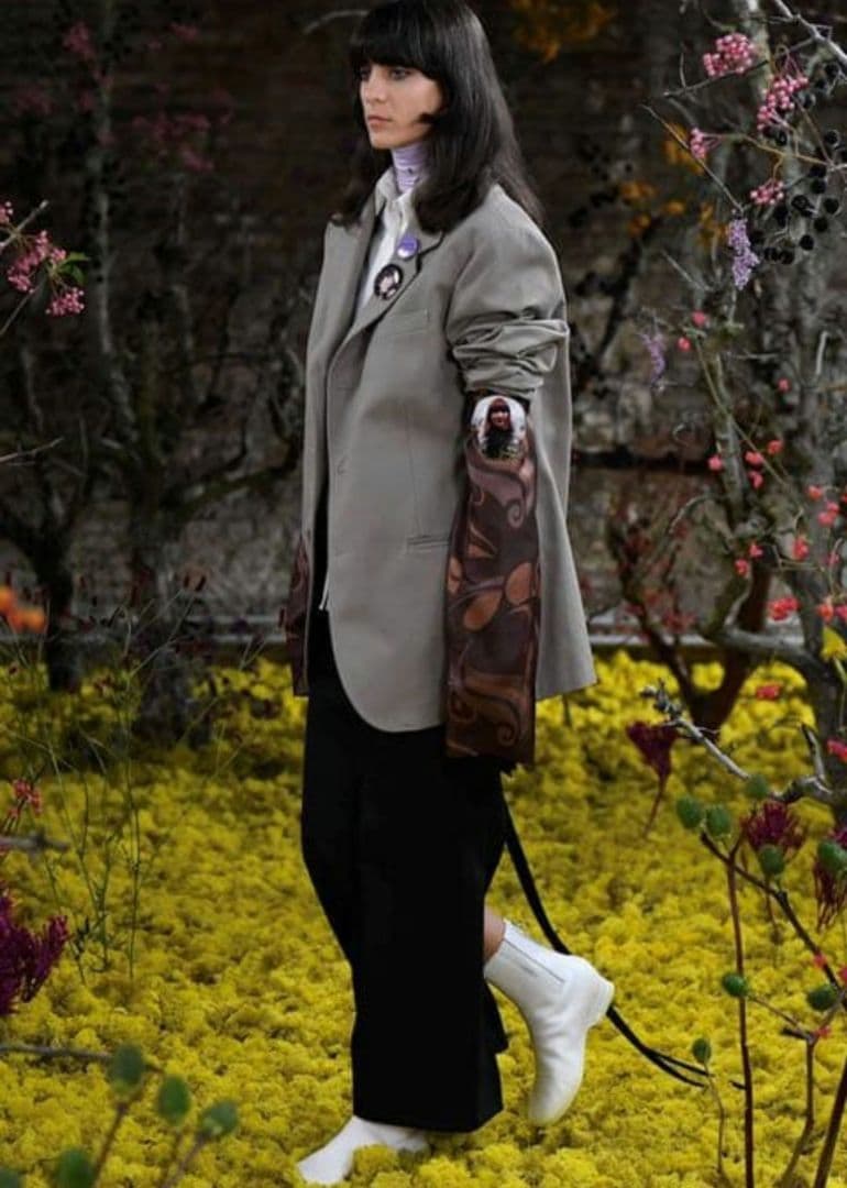 RAF SIMONS バッジセット(TREASUREJIHOOも使用缶バッチ)