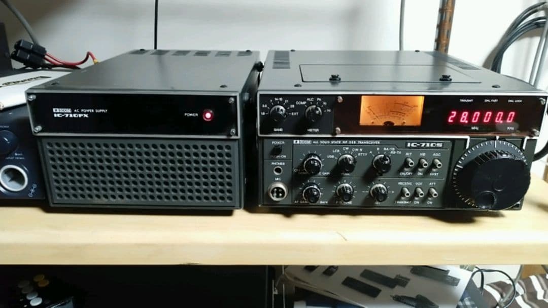 IC-710S 無線機 + IC710PX 電源