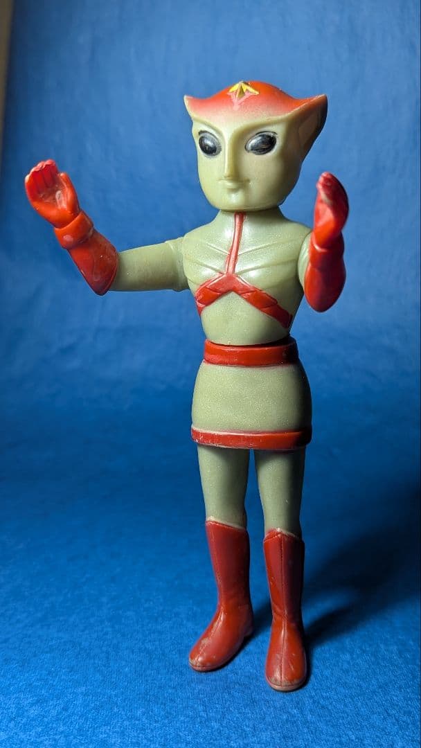 ブルマァク※ミドルサイズ　◆レッドファイター◆　トリプルファイター　円谷プロ