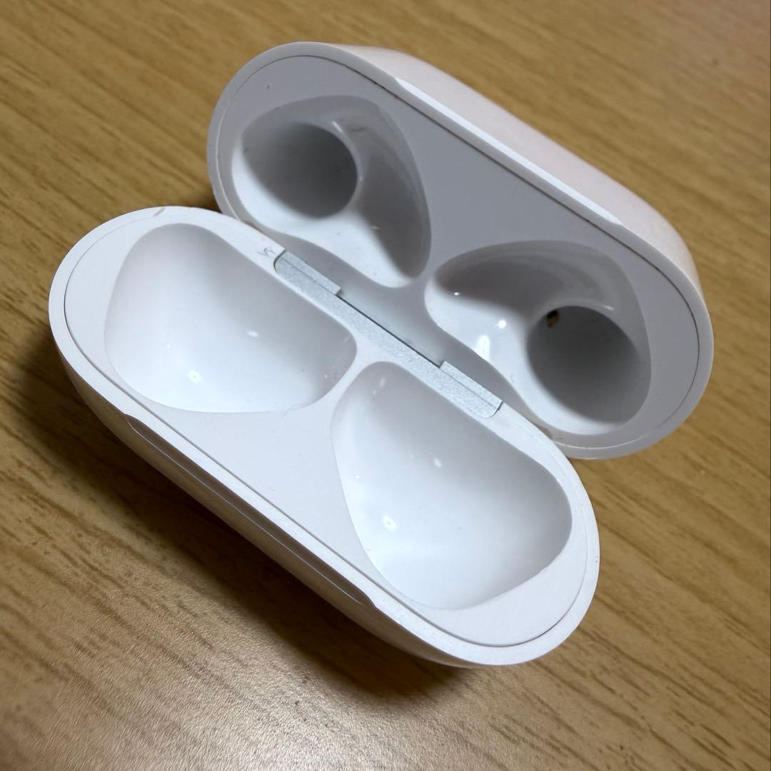 AirPods4 ノイキャン搭載 USB-Cモデル（第4世代）美品