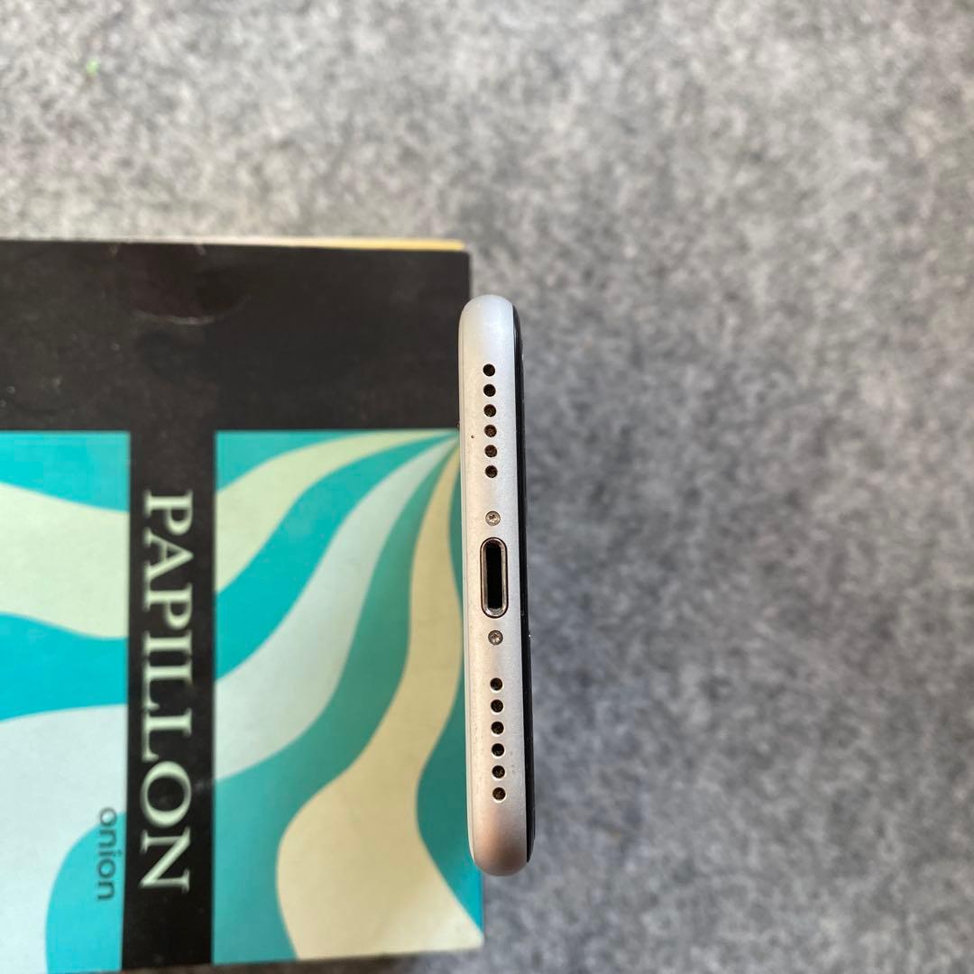 S*）様 iPhone 8 64G ジャンク