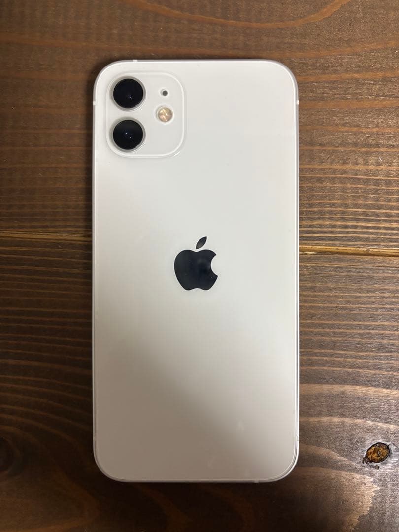 iPhone12 128GB ケース付き