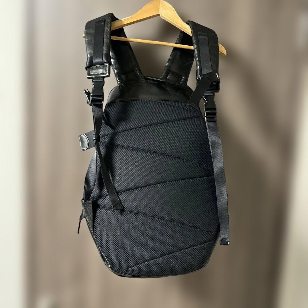 カツユキコダマ　レザーバックパック