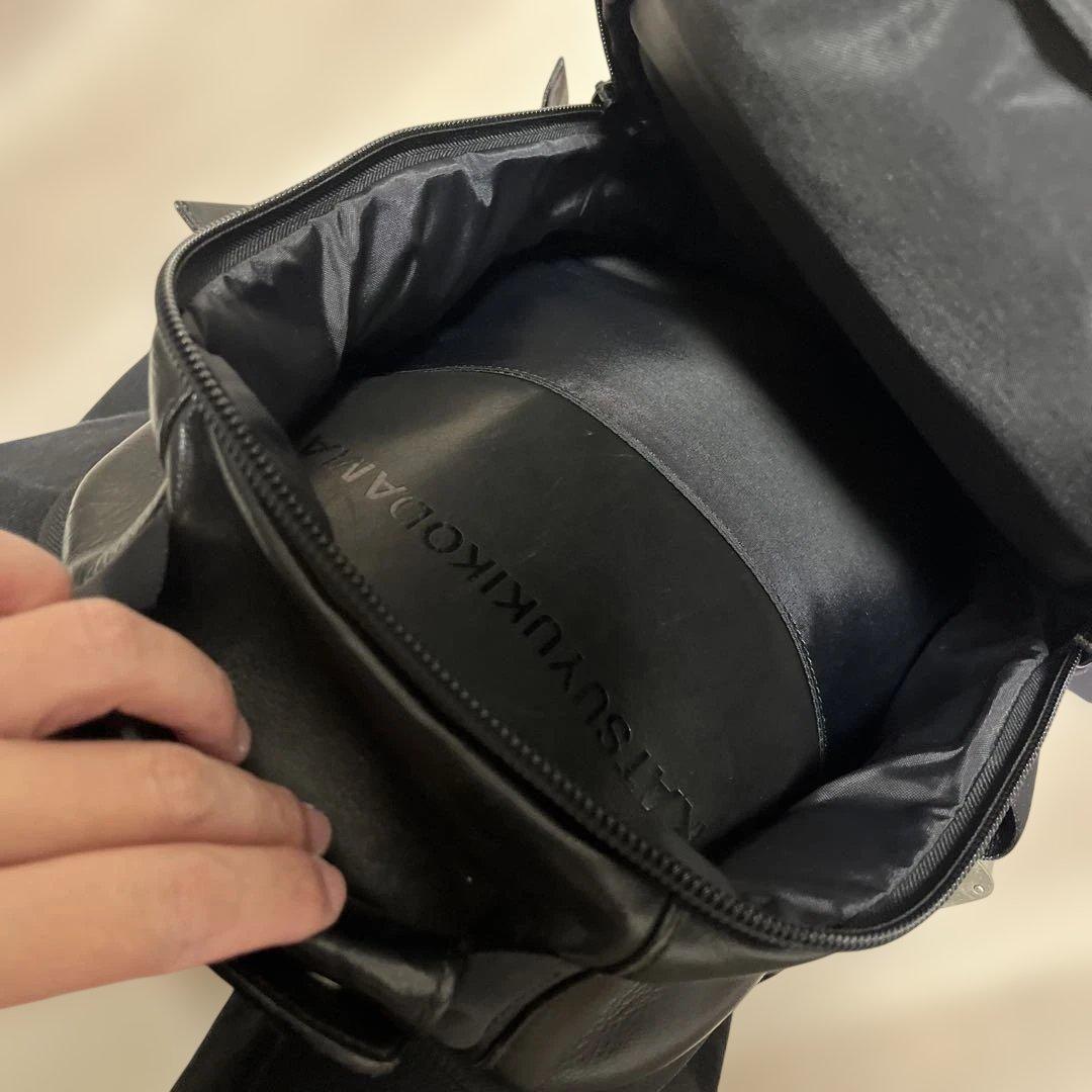 カツユキコダマ　レザーバックパック