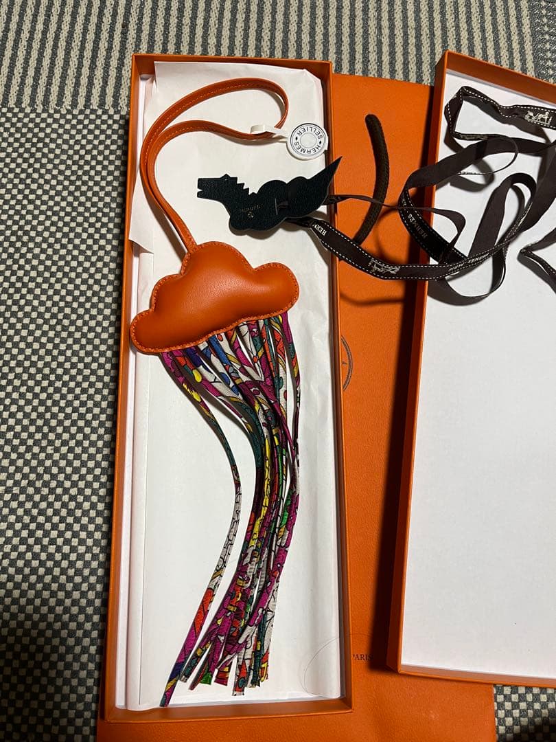 【最終値下】 HERMES 雲デザイン チャーム