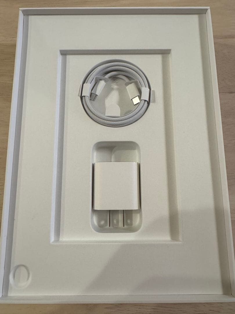 Apple 11インチ iPadAir (M2) Magic keyboard付