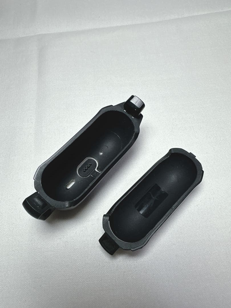 【完動品】アップル　AirPodsプロ第1世代　ブリーフィングケースおまけ