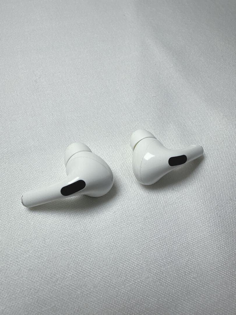 【完動品】アップル　AirPodsプロ第1世代　ブリーフィングケースおまけ