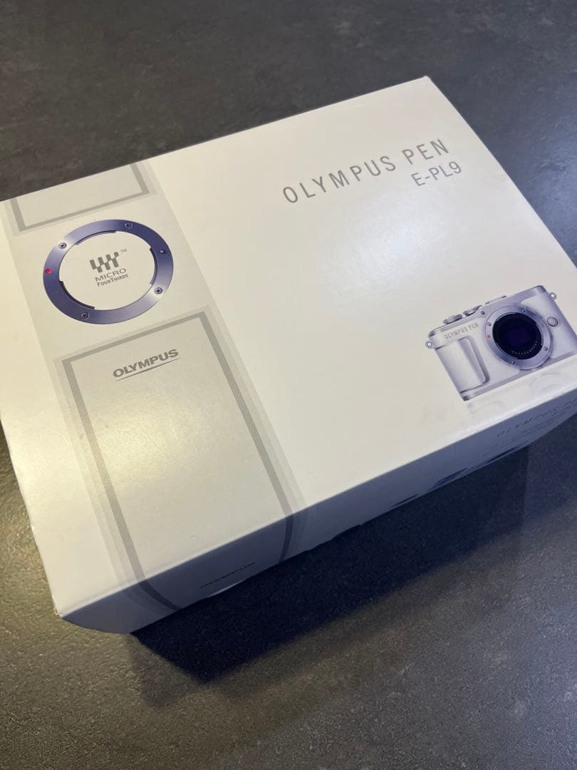 【新品】オリンパス　PEN E-PL9 ブラウン