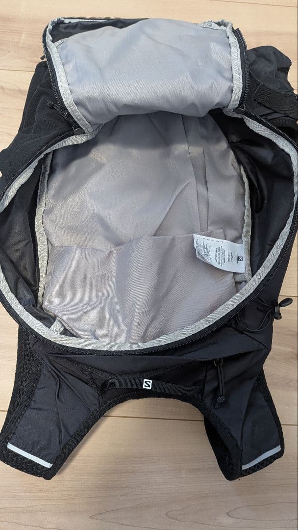 サロモン トレイルブレイザー20 黒