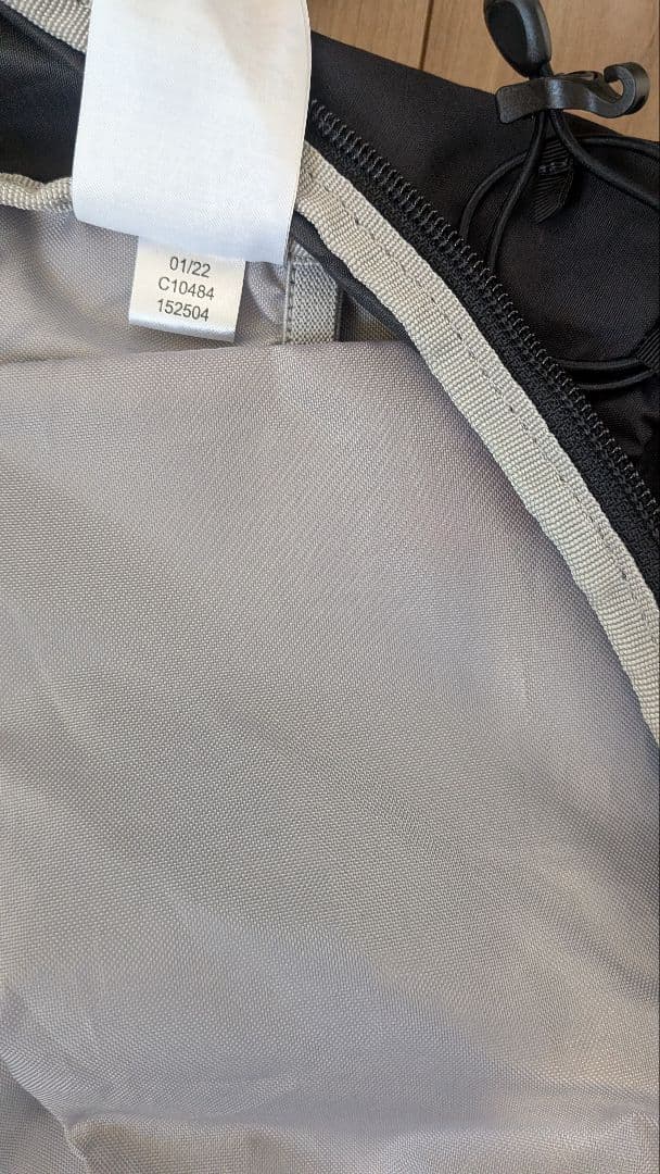 サロモン トレイルブレイザー20 黒