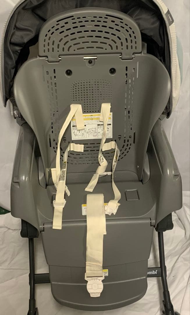 11r41 Combi コンビ ホワイトレーベル ネムリラ AUTO SWING