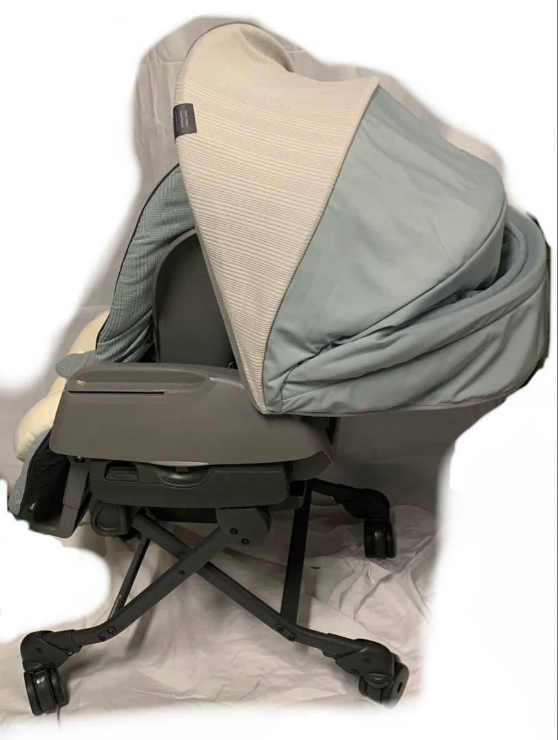 11r41 Combi コンビ ホワイトレーベル ネムリラ AUTO SWING