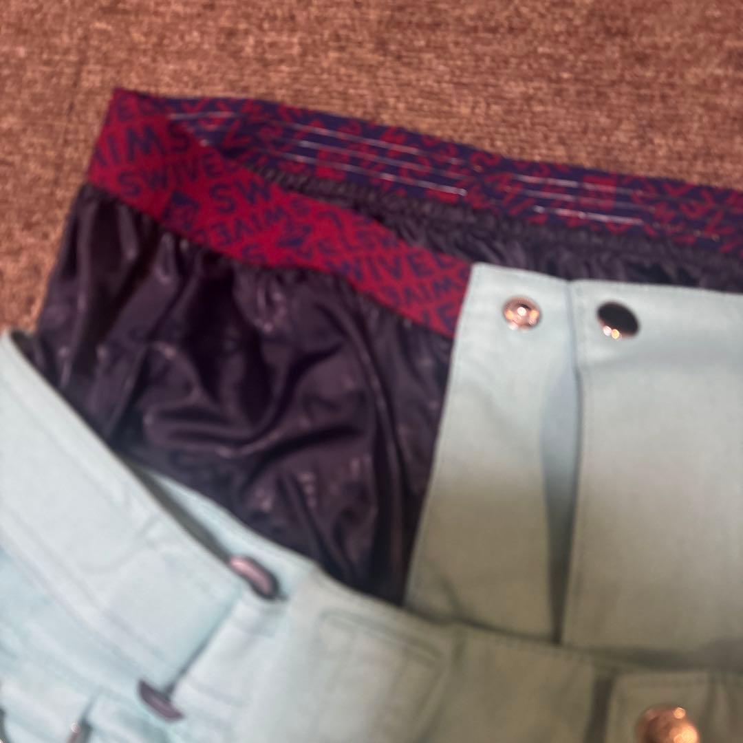 ROXY、SWIVEL スノーボードウェア 上下セット