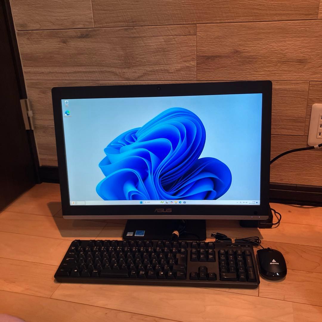 ASUS 一体型デスクトップPC /core i5/1TB/Windows11