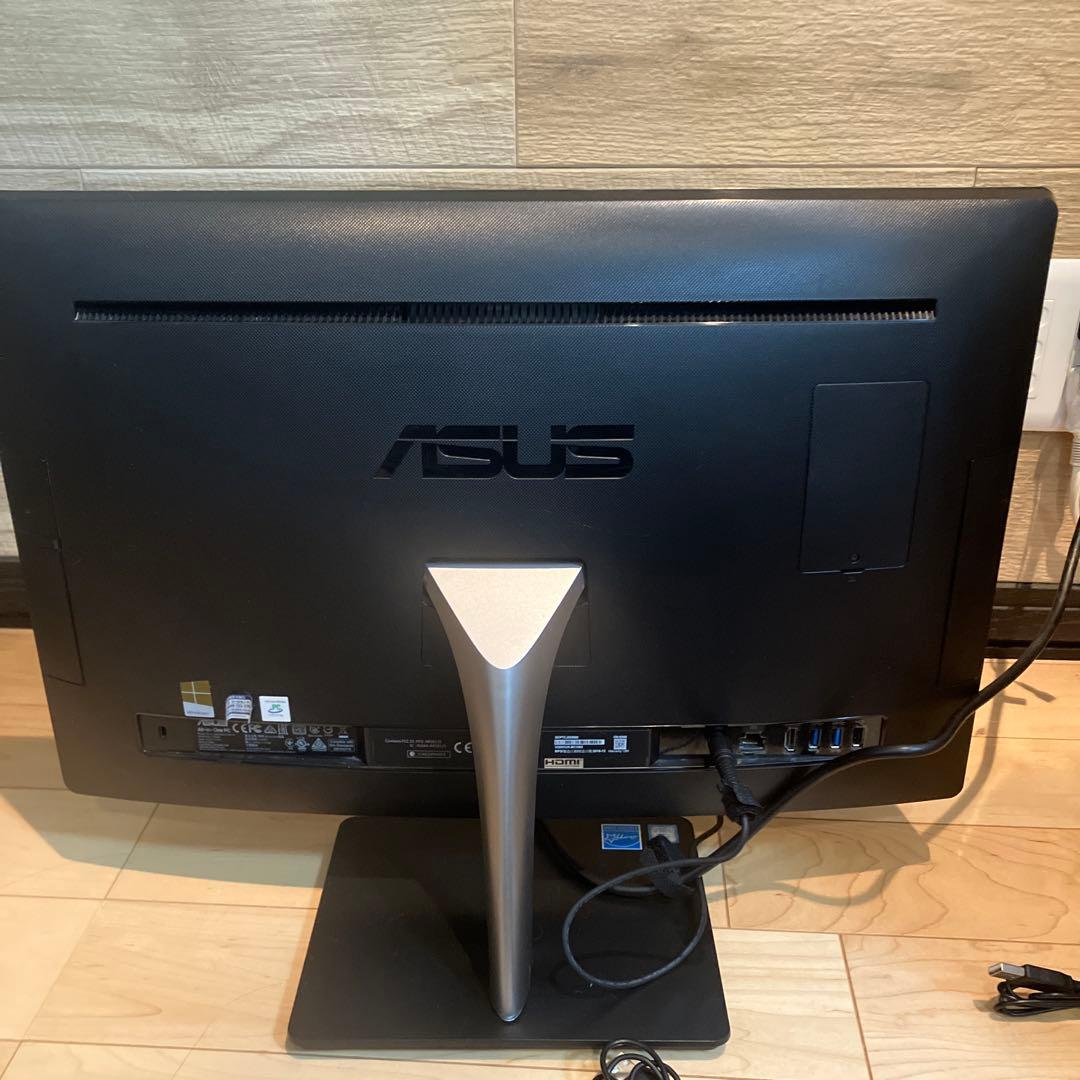 ASUS 一体型デスクトップPC /core i5/1TB/Windows11