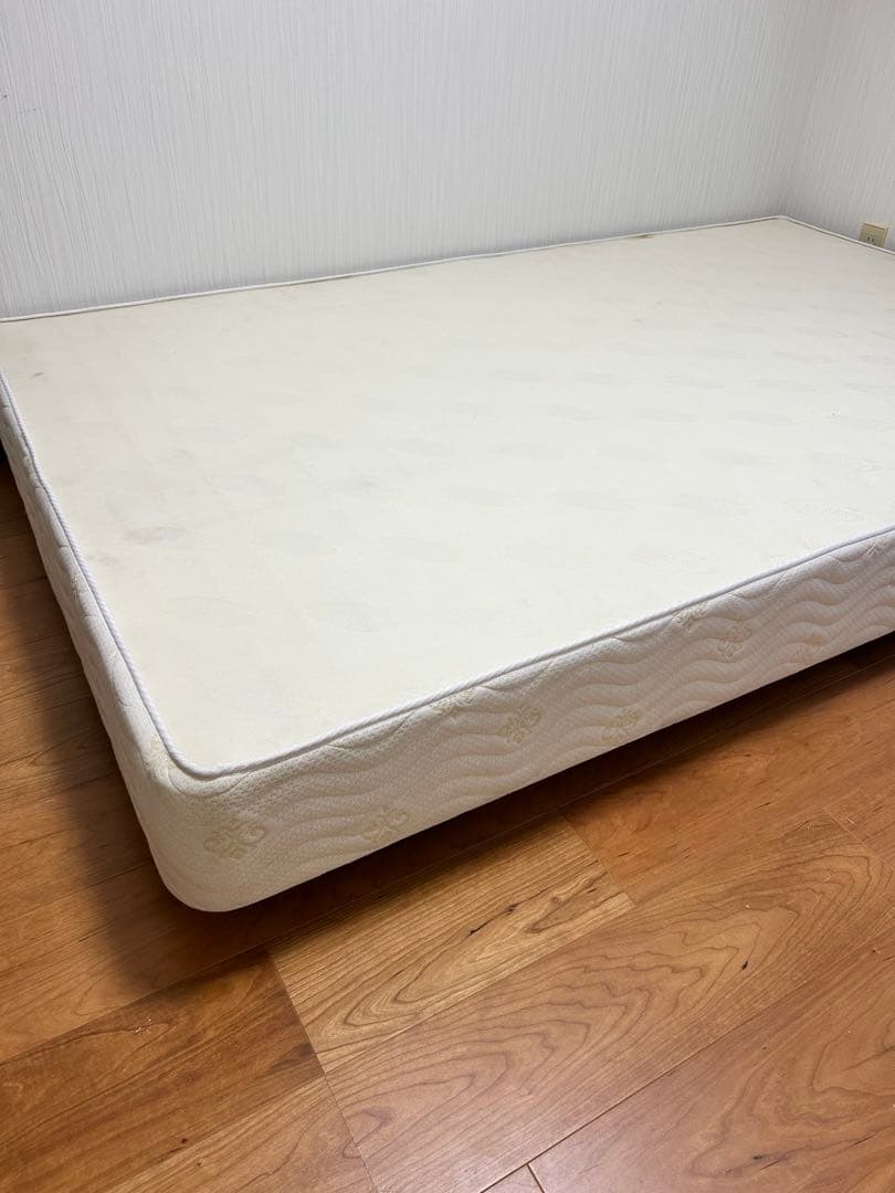 Simmons ボックススプリング セミダブル クリーム色