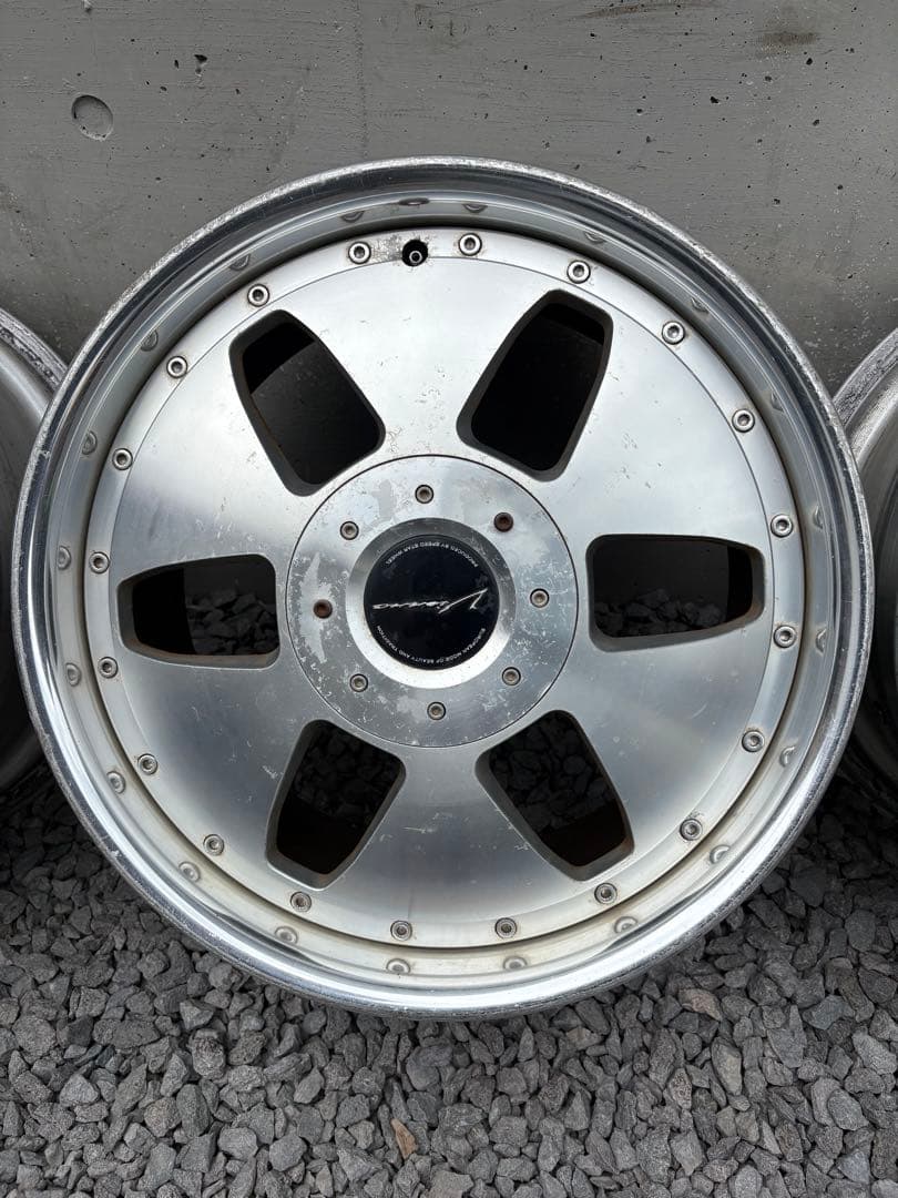 専用❗️SSR❗️ヴィエナクライス18インチアルミ☆6穴139.7 8.5J