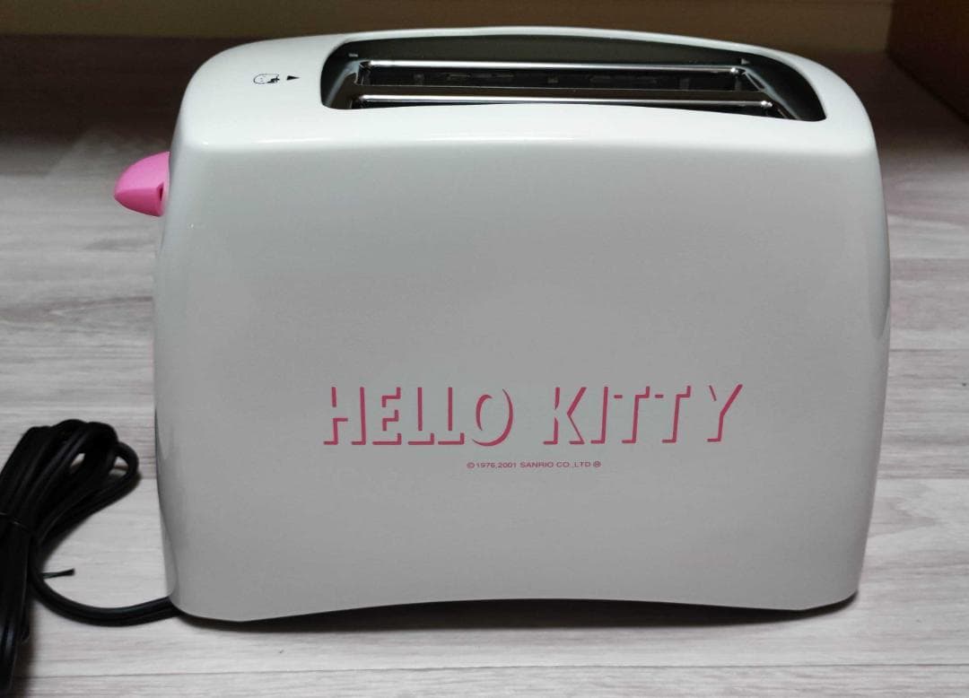 SANYO製ハローキティポップアップトースター